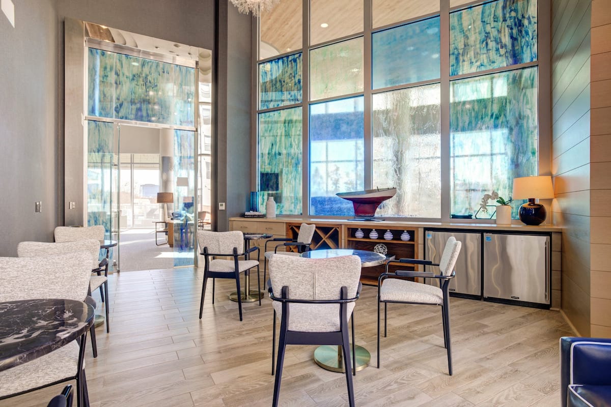 , an Airbnb-friendly apartment in Austin, TX