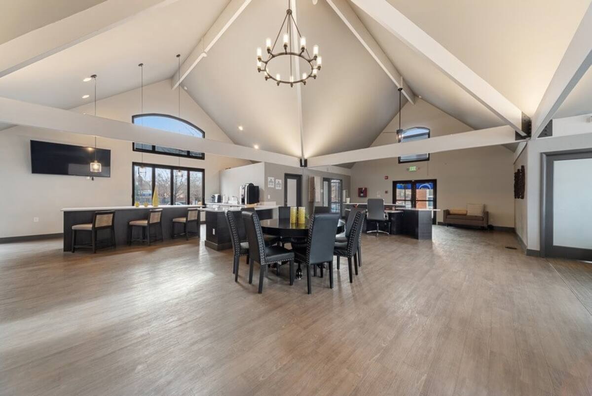 Earn in Esprit Cherry Creek, an Airbnbfriendly apartment building