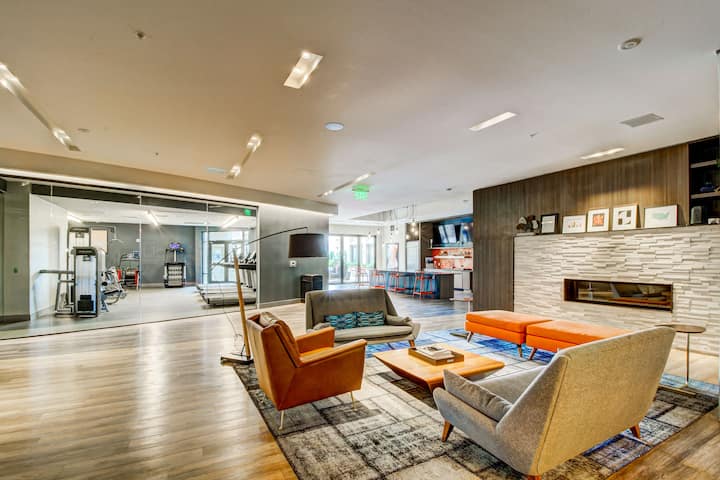 RGVtYW5kUGljdHVyZToyNDE5NzkxNzk0