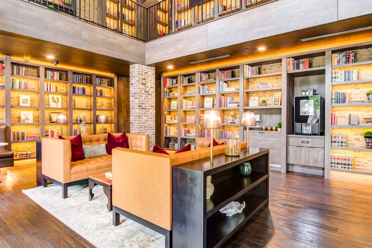 , an Airbnb-friendly apartment in Atlanta, GA