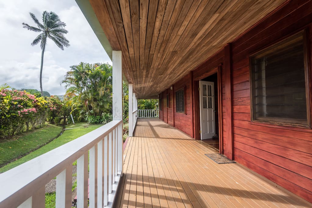 Front deck
