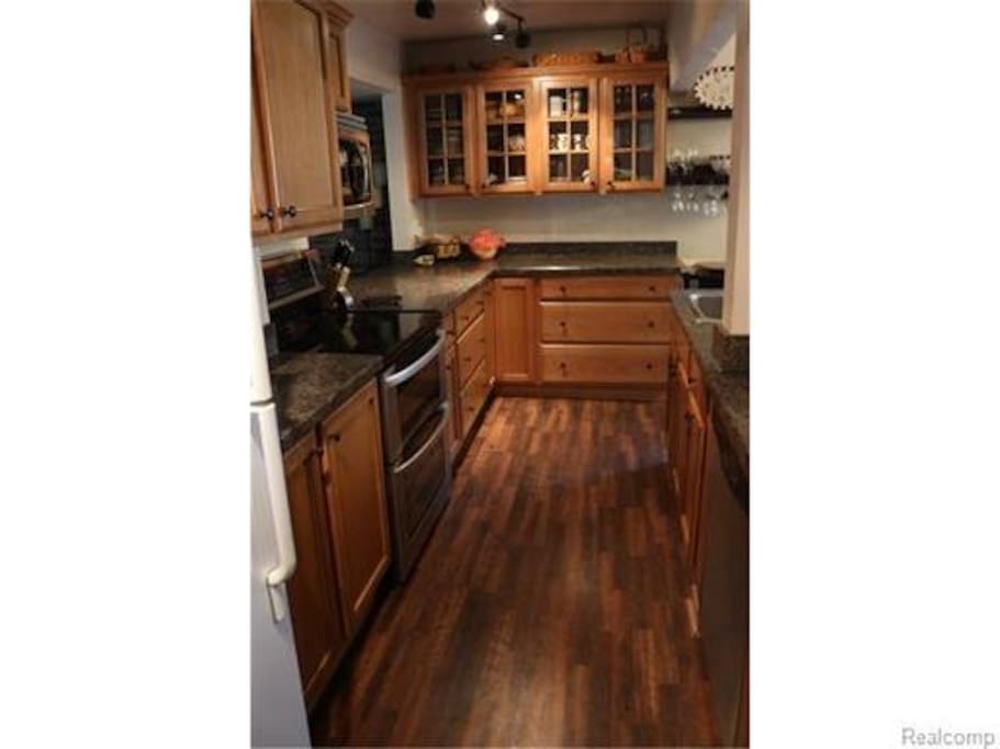 Fully equipped kitchen