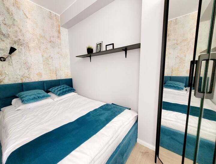 Very Good Apartments in Opole (Turquoise) Apartments for Rent in