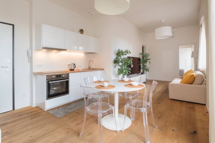 5*Stars Penthouse magic view in the historic town gallery image 5