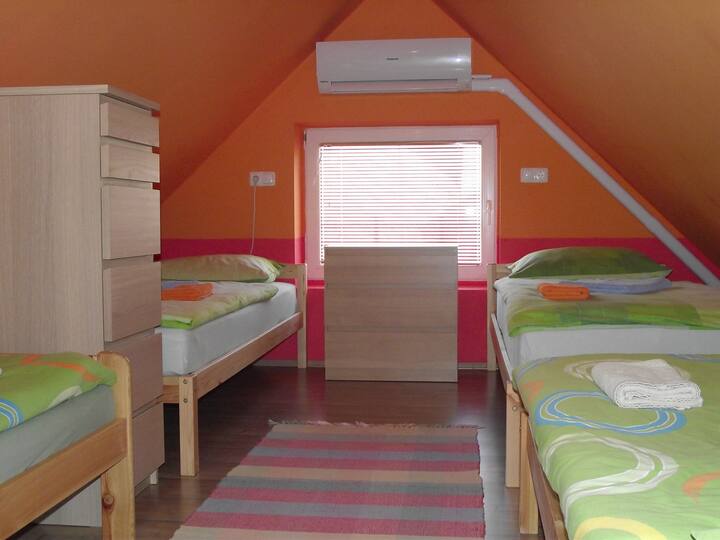 Спална соба 2