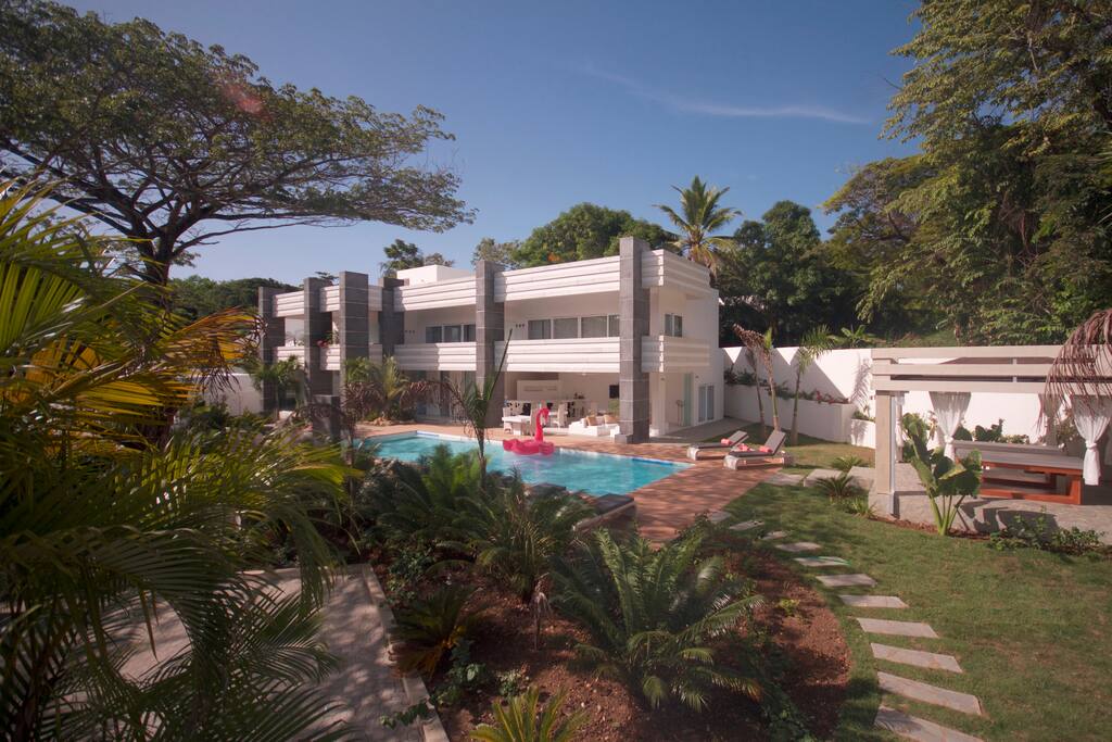 Casa-22 garden