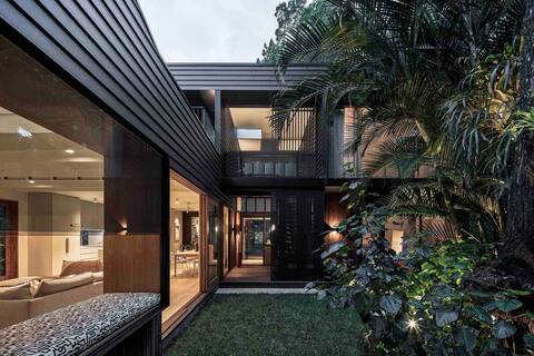 The Arbour - Architectural Home in Byron Bay