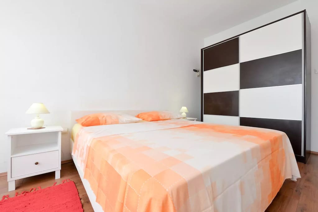 Bedroom with double bed