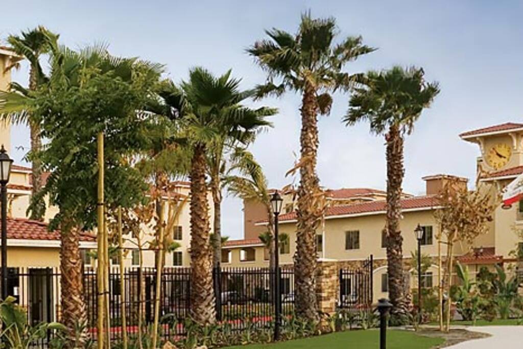 resort style senior community