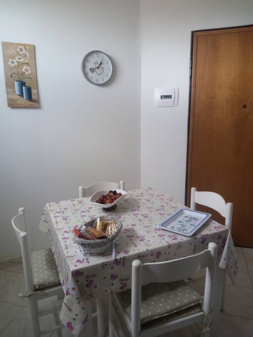 CUCINA/KITCHEN/CUISINE