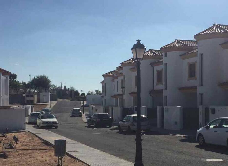 Calle Cartaya / Straßenansicht