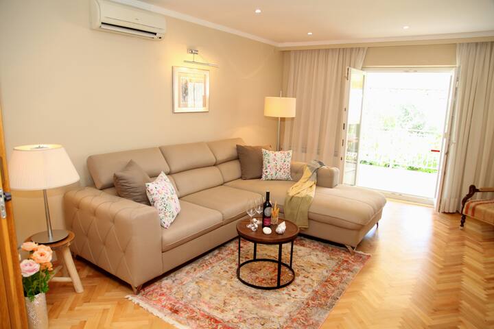 New!! Renovated House In Offer!! Near The Sea! - Šibenik
