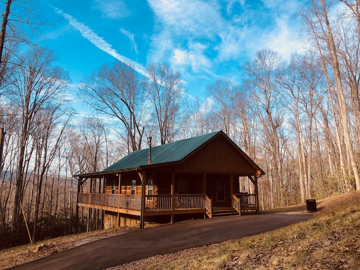 Smoky Mountain Serenity Cabins for Rent in Cosby, Tennessee, United