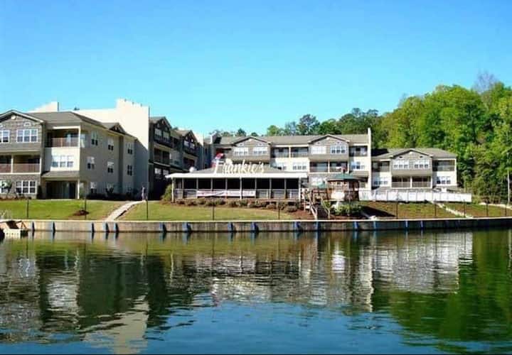 Lake Martin Vacation Rentals & Homes Alabama, United States Airbnb