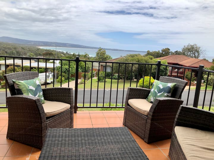 10 Pambula Beach House Houses for Rent in Pambula Beach, New South Wales, Australia Airbnb