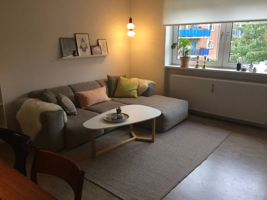 Sofa.