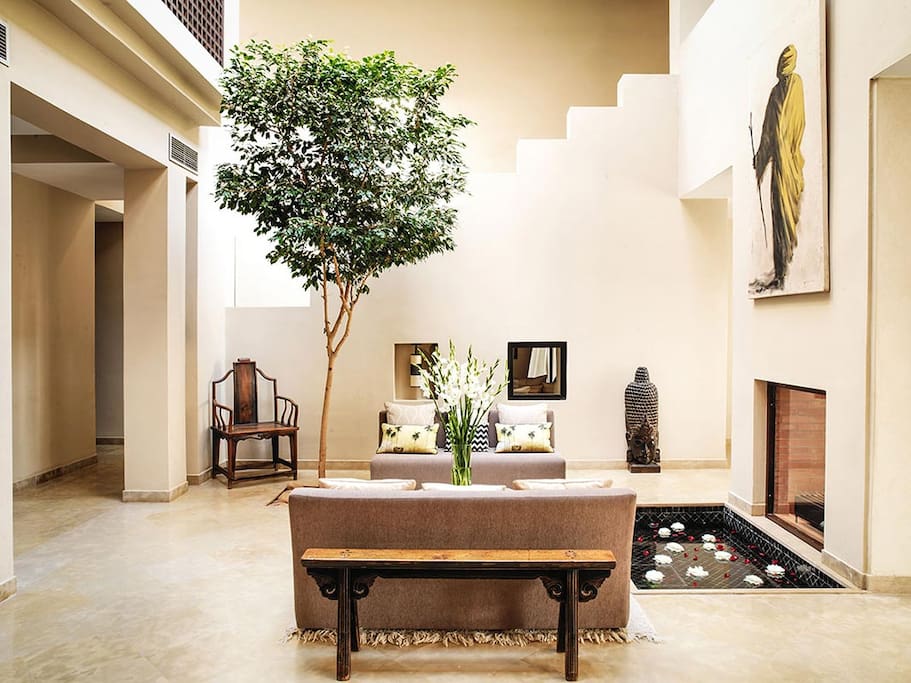 Traditional Seating Area & Decorative Pool ( double height ceiling with glass roof)