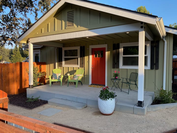 Bungalow On Pacific- Completely Remodeled - Paso Robles