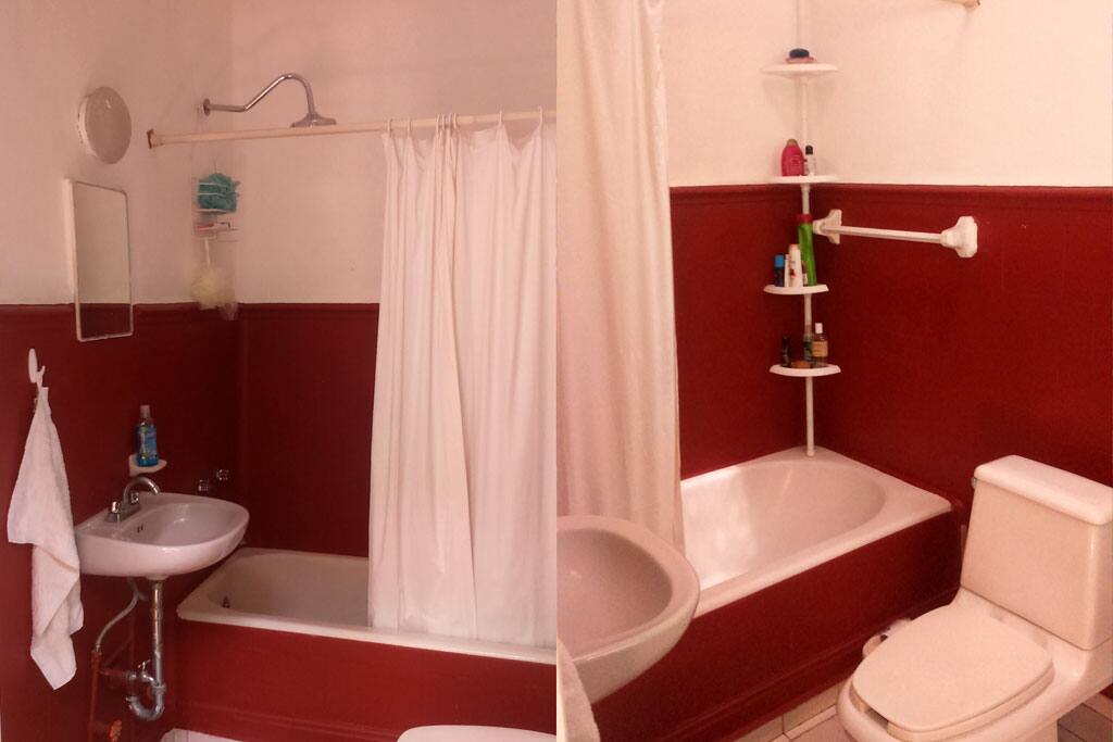 The restroom with bath tub, WC and urinal