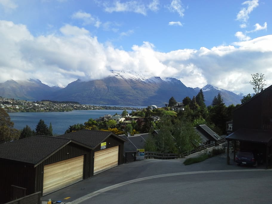 Mt Nicolas over the wakatipu & kelvin heights!