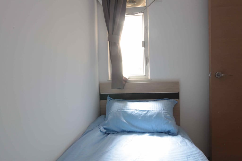 Single Bed Room1