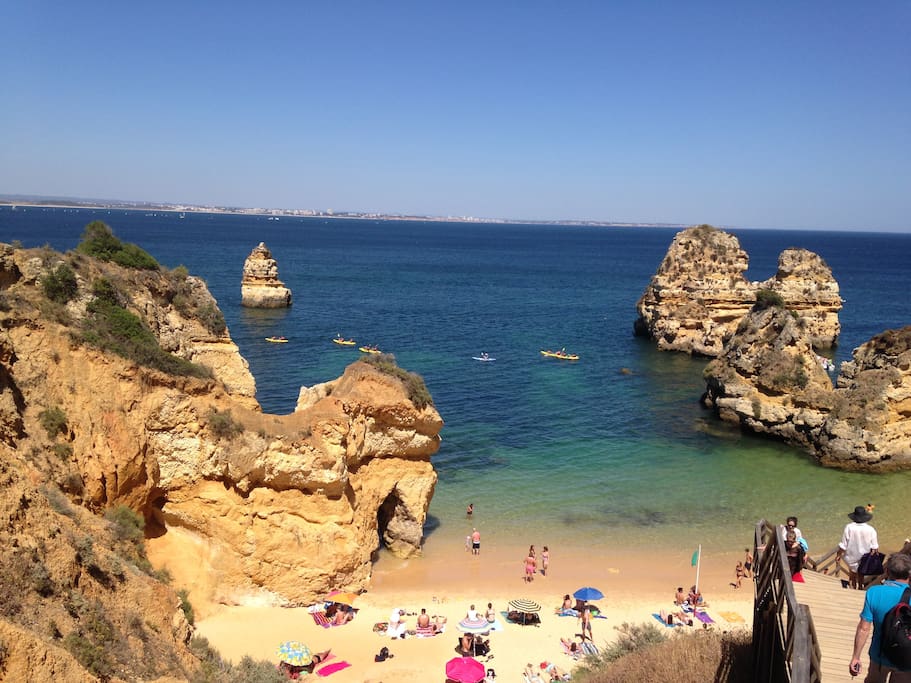 Praia do Camilo