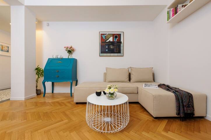 Anax Central Athens Luxury Apartment