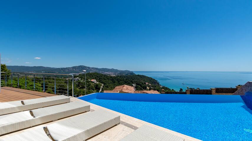 ★ CoastalVillas – Villa Zen ★ luxury&sea views gallery image 2