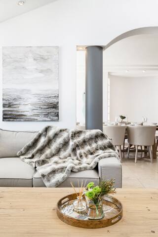 Hillside Minimalist Architecture Villa with Pool gallery image 3