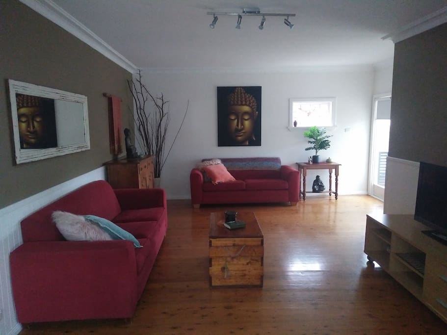 Lounge/living area