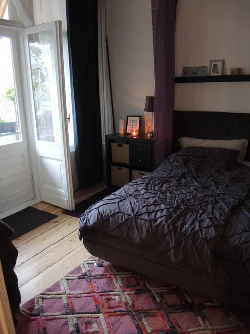 bedroom with balcony