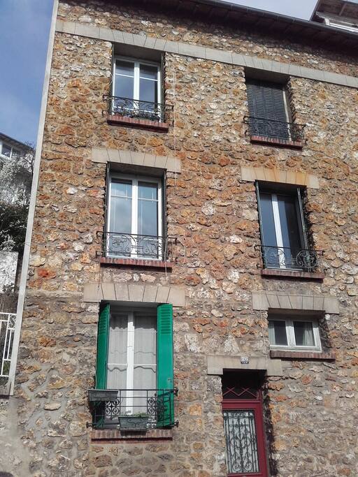 Fenêtre au 2ème étage