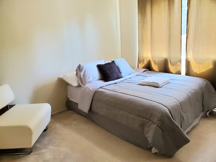 *New* Private Room/bath - (University & Hospital) - Loma Linda, CA