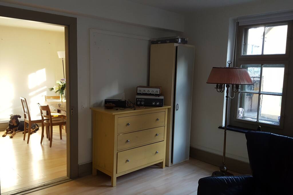 Blick ins Esszimmer