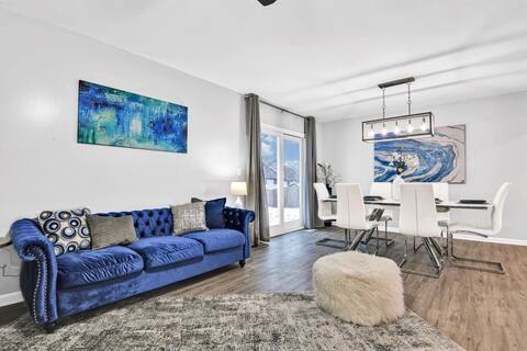 ❖Driveway❖15min → DT❖Family-Friendly❖Yard+Patios
