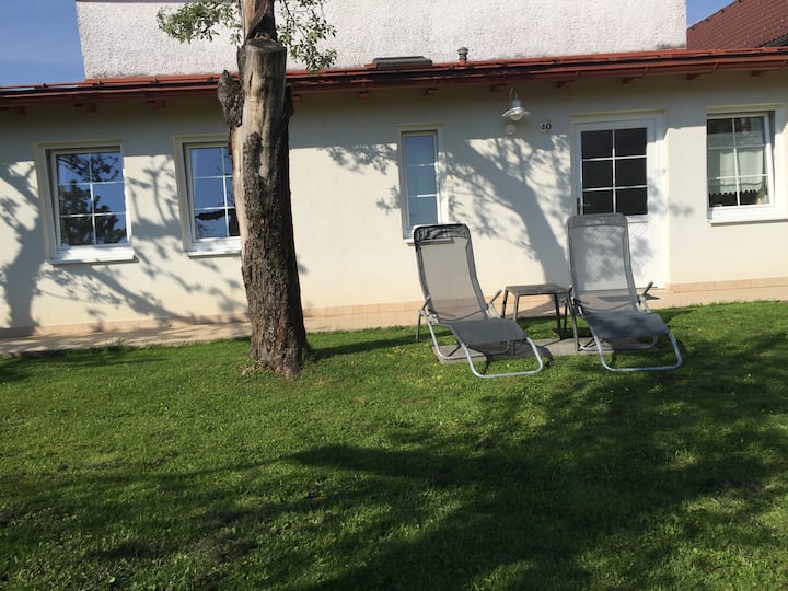 Bungalow with garden