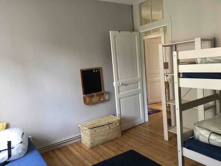 Dhomë gjumi 2