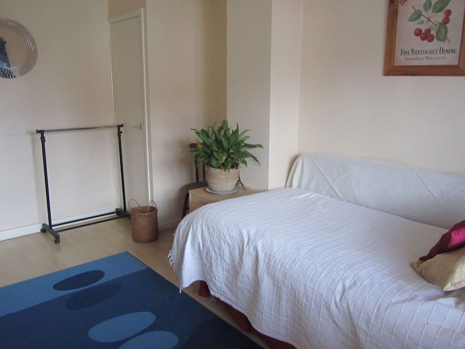 Single Bedroom