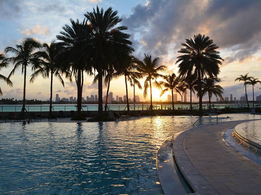 Sunset at the pool