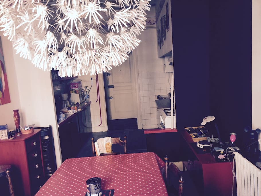 la cuisine lumineuse et spatieuse
