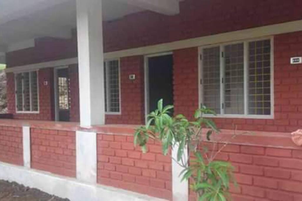 Single/Twin Rooms