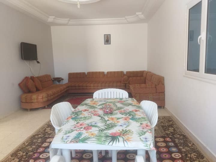 Belle Villa Pour Les Locations De Vacances Familiales - Djerba
