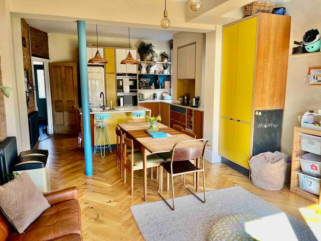 Family home with exciting design features gallery image 3