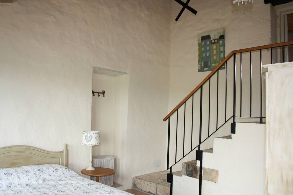 The double bedrom with ensuite bathroom.