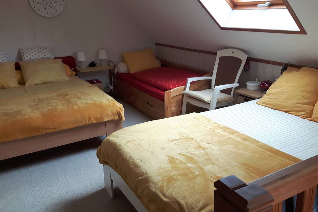 Gezellige slaapkamer op de eerste etage.