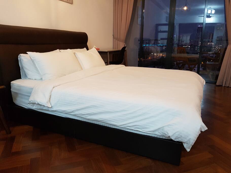 King Size Bed