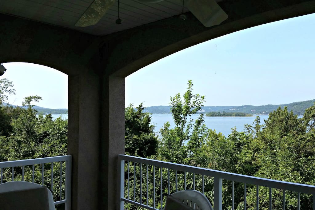 All directions, beautiful lakefront view!