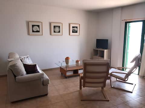Anuncio de Airbnb popular: Apartment in Playa Blanca, Lanzarote en Yaiza