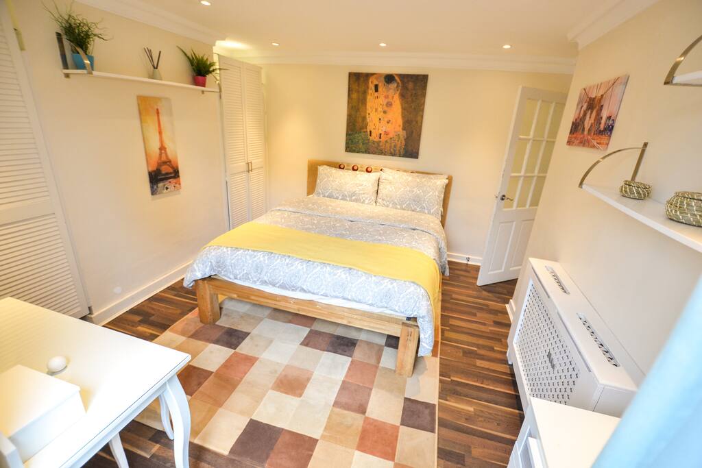 Double bedroom