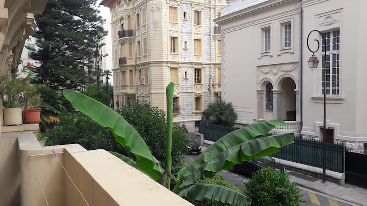 Charme Et Calme Au Cœur De La Ville - Nice